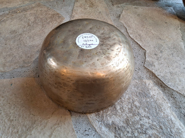 Bowl 825: 7.25" Antique Himalayan Singing Bowl 185 HZ F#3
