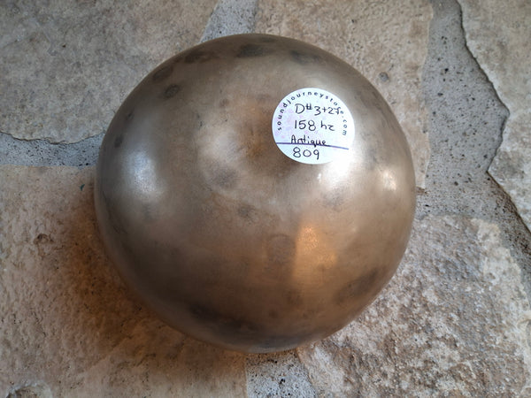 Bowl 809: 7.25" Vintage Himalayan Singing Bowl 158 HZ D#3+27