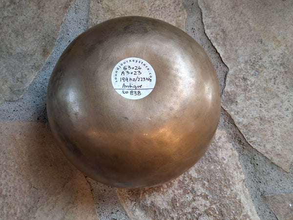 Bowl 838: 7.25" Vintage Himalayan Singing Bowl 199/223 HZ G3+26/A3+23