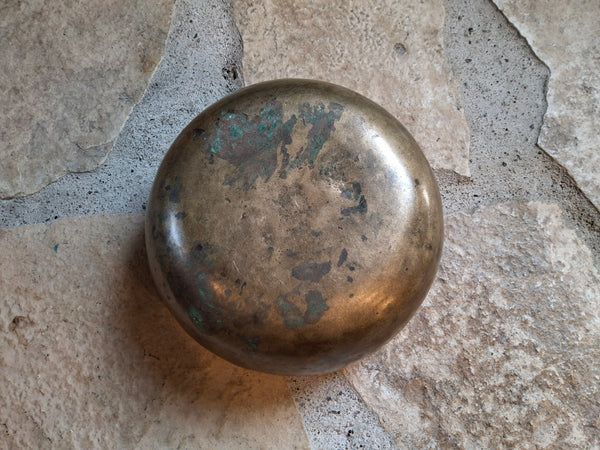 Bowl 862: 5.75" Vintage Himalayan Singing Bowl 220/226 HZ A3/A#3-38