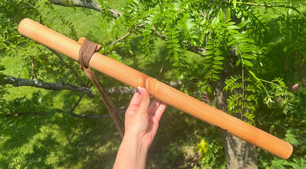 E minor Blue Bear Flutes Western Cedar Flute