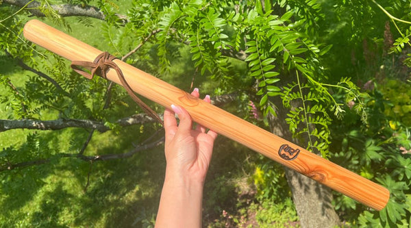 E minor Blue Bear Flutes Western Cedar Flute