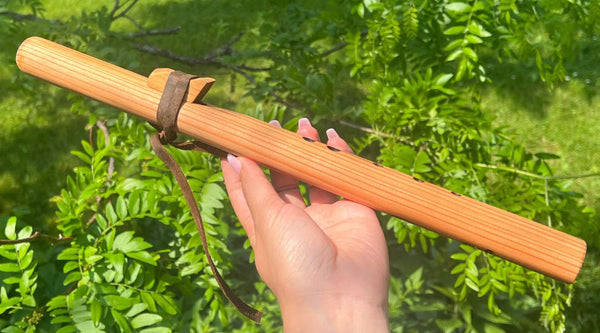 High D minor Blue Bear Flutes Western Cedar Flute