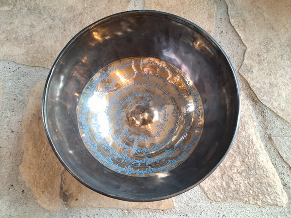 Bowl 940: 10" Thangka Artwork Himalayan Singing Bowl 141 Hz C#3+30