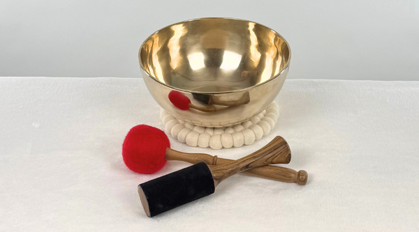 Bowl 1127: 8.5" Premium Concert Singing Bowl 152 Hz D#3 -40